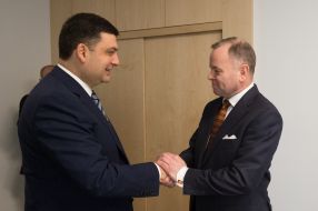 Vladimir Groisman and Olemik Tommessen