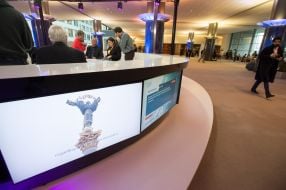 Члены украинской делегации дают интервью