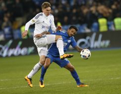 Игровой момент матча