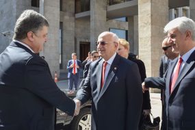 Встреча Петра Порошенко и Исмаила Кахрамана