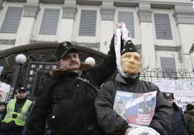 The man in the mask of Putin