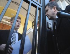 Picket Russian consulate in support of Nadezhda Savchenko