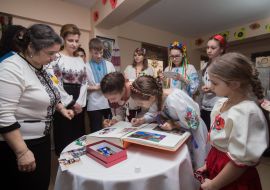 Марина Порошенко в Международном лицее им. Т. Шевченко