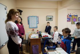 Марина Порошенко в Международном лицее им. Т. Шевченко