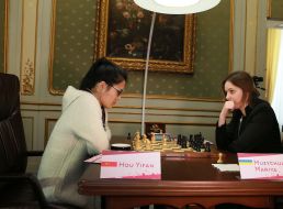 Hou Yifan and Maria Muzychuk