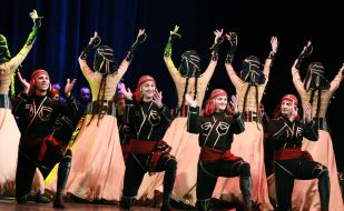 Performance of the Georgian ensemble "Rustavi"