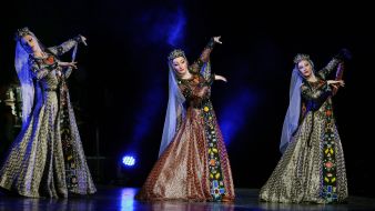 Performance of the Georgian ensemble "Rustavi"