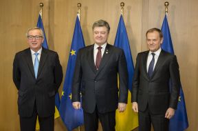 Jean-Claude Juncker, Petr Poroshenko and Donald Tusk