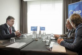 Petr Poroshenko and Joseph Daul