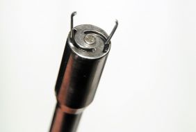 The new magnetic surgical instrument