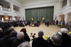 Farewell ceremony with Les Tanyuk