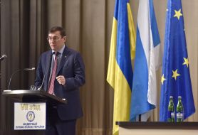 Юрій Луценко 