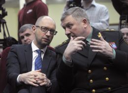 Arseniy Yatseniuk, Yuri Allerov