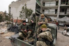 Ukrainian soldiers in the Shirokino village
