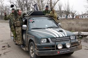 Ukrainian soldiers in the Shirokino village