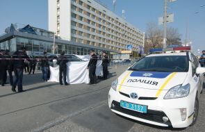 Investigative actions at the murder scene