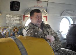 Степан Полторак