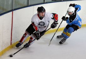 Playing moment of match