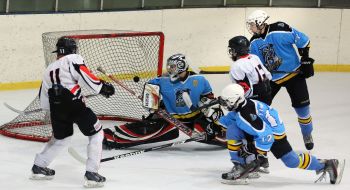 Playing moment of match