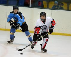 Playing moment of match