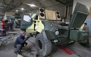 Assembling of light armored "Dozor-B"