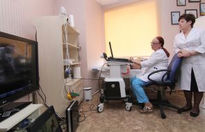 A telemedicine cabinet