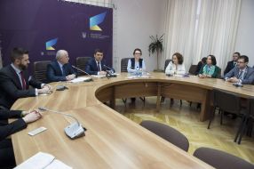 Vladimir Groisman presented Stepan Kubiv