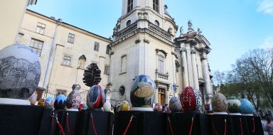 Art Gallery of Easter eggs