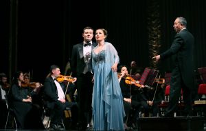 Yulia Lysenko and Michael Malafii