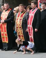 Participants citywide Way of the Cross