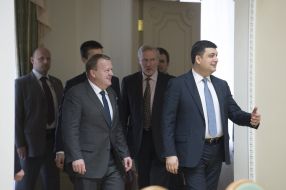 Владимир Гройсман и Ларс Лёкке Расмуссен