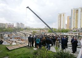 Construction of a retaining wall at the prospect Lobanovskiy
