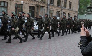 Clashes in the courtyard of the city council