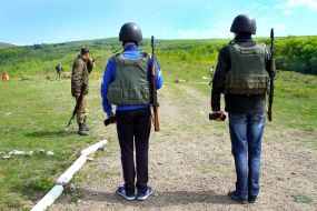 Training and field training for graduate students in grades