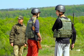 Training and field training for graduate students in grades