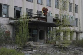 dilapidated building