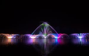 Light and music fountain