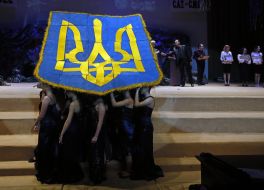 Record "greatest emblem of Ukraine of hair"