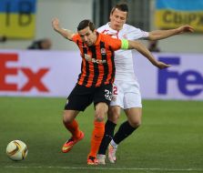 Darijo Srna and Yevgen Konoplyanka