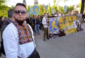 Парад вишиванок на честь дивізії СС "Галичина" у Львові
