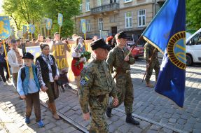 Парад вишиванок на честь дивізії СС "Галичина" у Львові