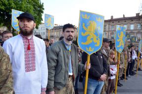 Парад вишиванок на честь дивізії СС "Галичина" у Львові