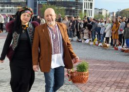 Освячення великодніх кошиків