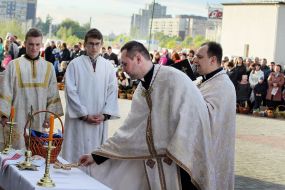 Освячення великодніх кошиків