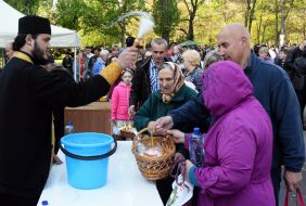 Consecration of Easter cakes