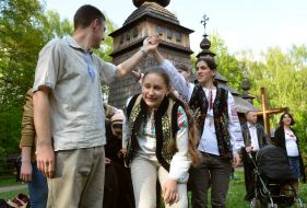 Festival "Easter in the grove"