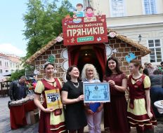 The largest baked gingerbread house In Lviv