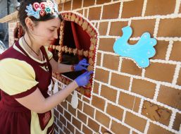 The largest baked gingerbread house In Lviv