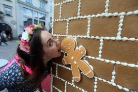 The largest baked gingerbread house In Lviv