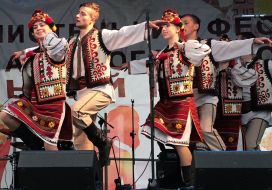 Гуцульський ансамбль пісні і танцю «Гуцулія»